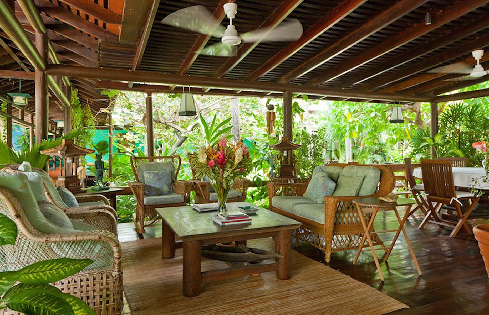 Mick Jagger's Mustique island retreat: $2,358 (£1.8k) per night